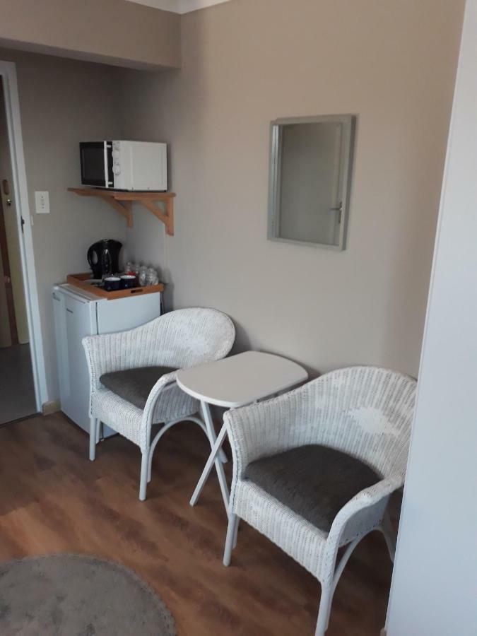 Westbrook Place Extérieur photo